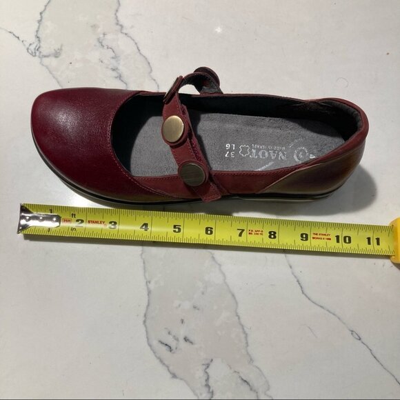 NAOT Sz 37 L6 Mary Jane with Metal Embellishments Velcro Closure Sandals Flats - Picture 13 of 13